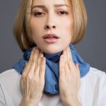 10 techniques pour faire passer un mal de gorge