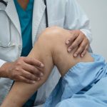 4 opérations de la jambe et du genou analysées